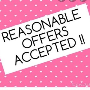 CHECK OUT MY CLOSET !!!